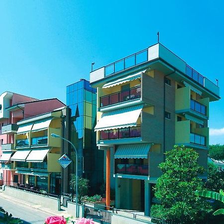 Hotel Residence Margherita 托尔托雷托 外观 照片
